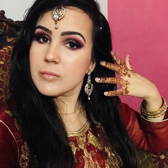 Meet your Posher, Hannah - Picture 4 of 4